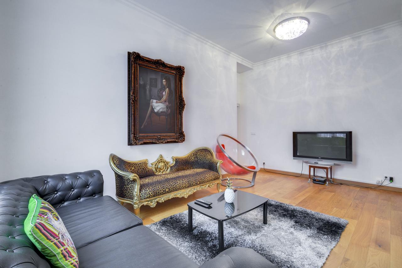 Luxury&design In Champs Elysées-lincoln