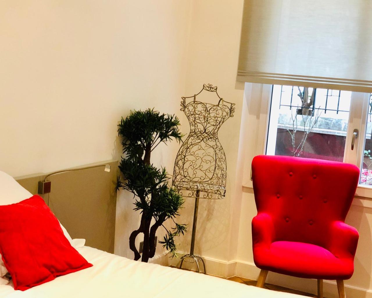 Luxury&design In Champs Elysées-lincoln *